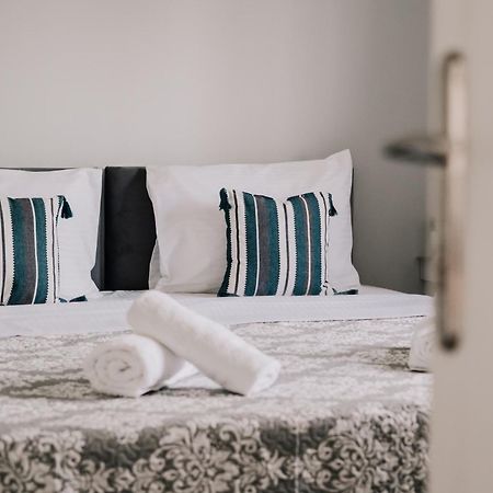 Sea Sailing Apartments Kontokali Ngoại thất bức ảnh