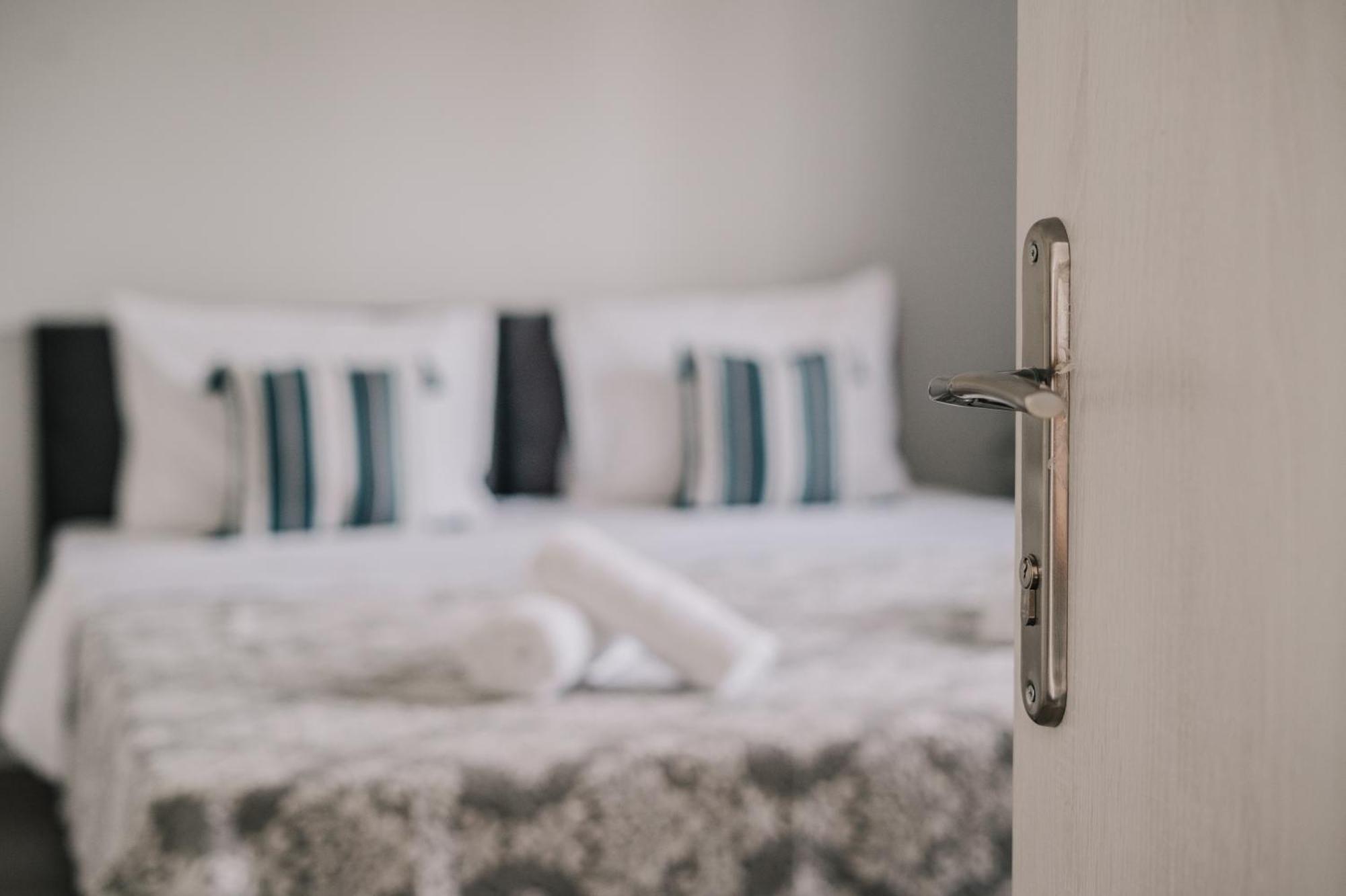 Sea Sailing Apartments Kontokali Ngoại thất bức ảnh